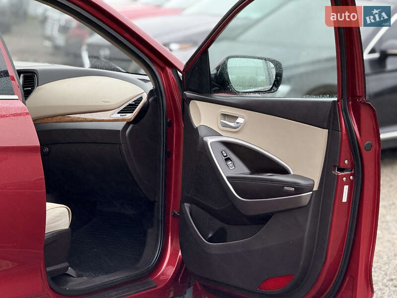 Позашляховик / Кросовер Hyundai Santa FE 2015 в Тернополі