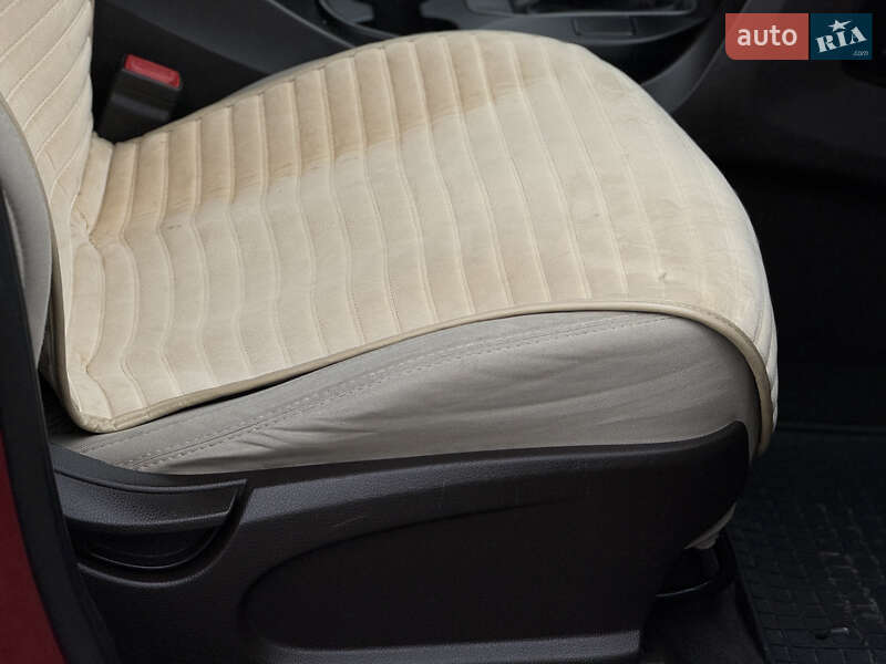 Позашляховик / Кросовер Hyundai Santa FE 2015 в Тернополі