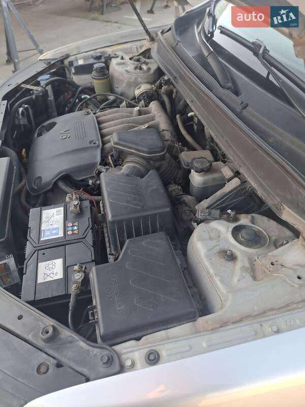 Внедорожник / Кроссовер Hyundai Santa FE 2008 в Киеве фото 12 Внедорожник / Кроссовер Hyundai Santa FE 2008 в Киеве