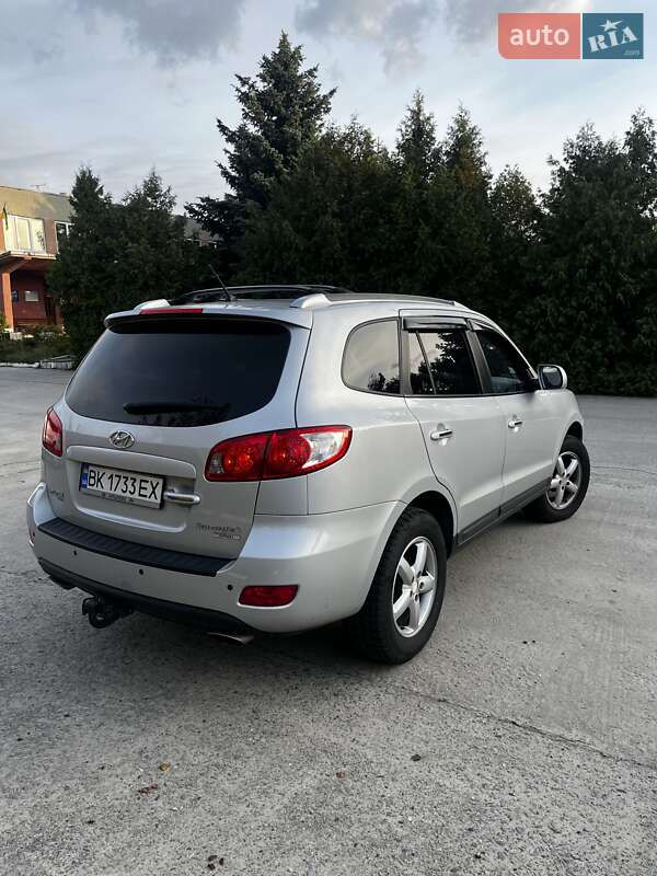 Внедорожник / Кроссовер Hyundai Santa FE 2009 в Вараше фото 7 Внедорожник / Кроссовер Hyundai Santa FE 2009 в Вараше