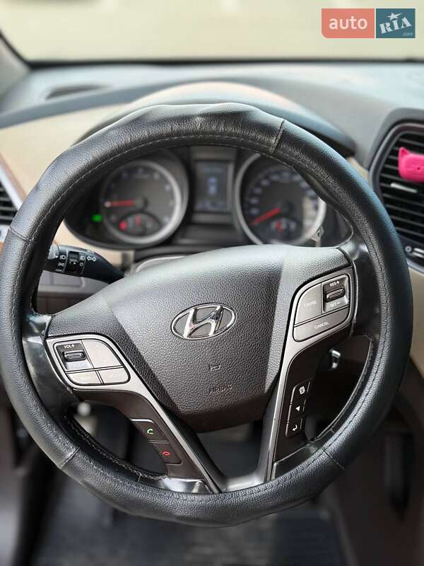 Позашляховик / Кросовер Hyundai Santa FE 2013 в Києві фото 21 Позашляховик / Кросовер Hyundai Santa FE 2013 в Києві