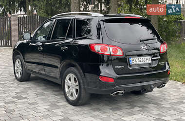 Внедорожник / Кроссовер Hyundai Santa FE 2011 в 
