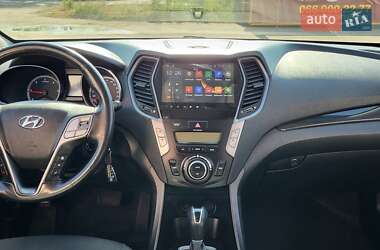 Внедорожник / Кроссовер Hyundai Santa FE 2014 в 