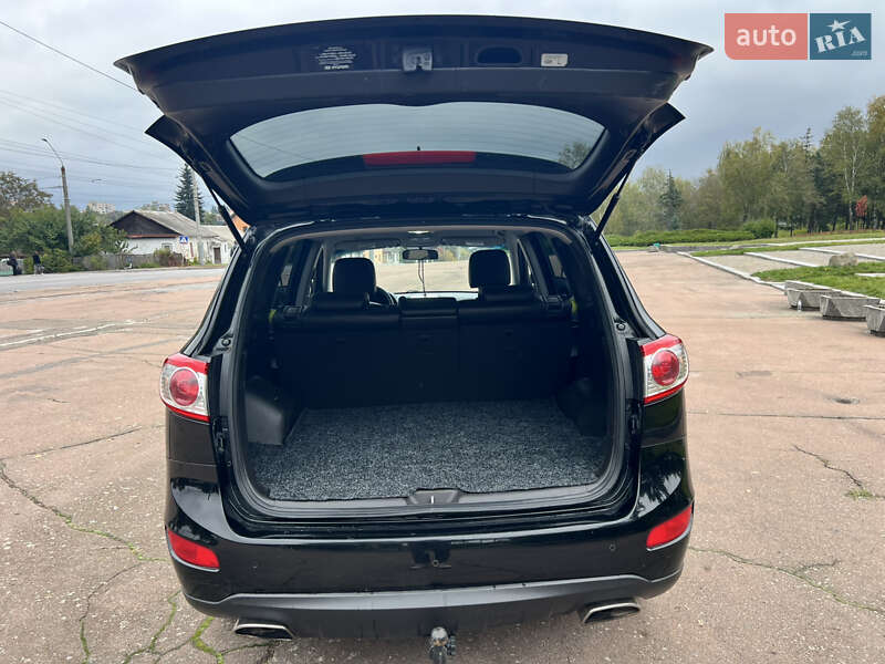Внедорожник / Кроссовер Hyundai Santa FE 2011 в Житомире