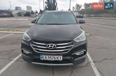 Внедорожник / Кроссовер Hyundai Santa FE 2017 в Киеве