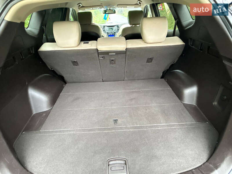 Позашляховик / Кросовер Hyundai Santa FE 2014 в Коломиї