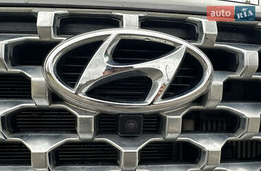 Внедорожник / Кроссовер Hyundai Santa FE 2020 в 