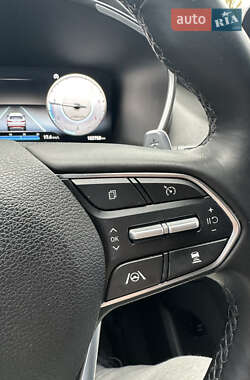 Внедорожник / Кроссовер Hyundai Santa FE 2020 в 