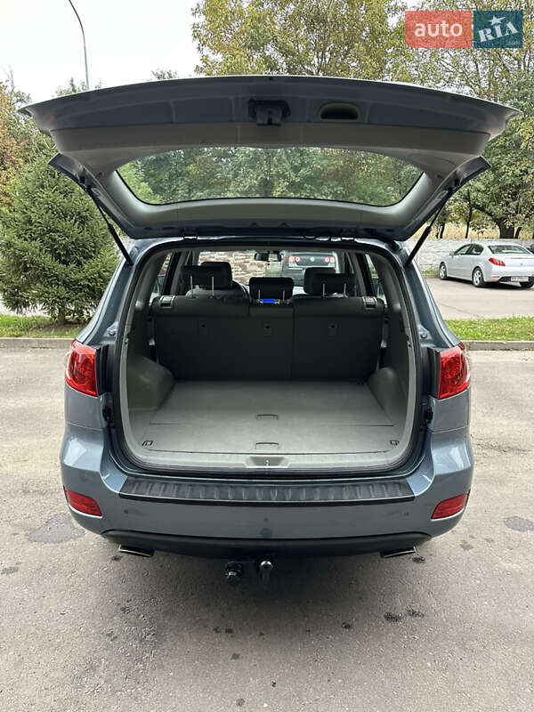 Внедорожник / Кроссовер Hyundai Santa FE 2009 в Ровно