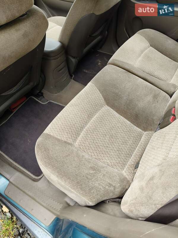 Позашляховик / Кросовер Hyundai Santa FE 2002 в Чернігові