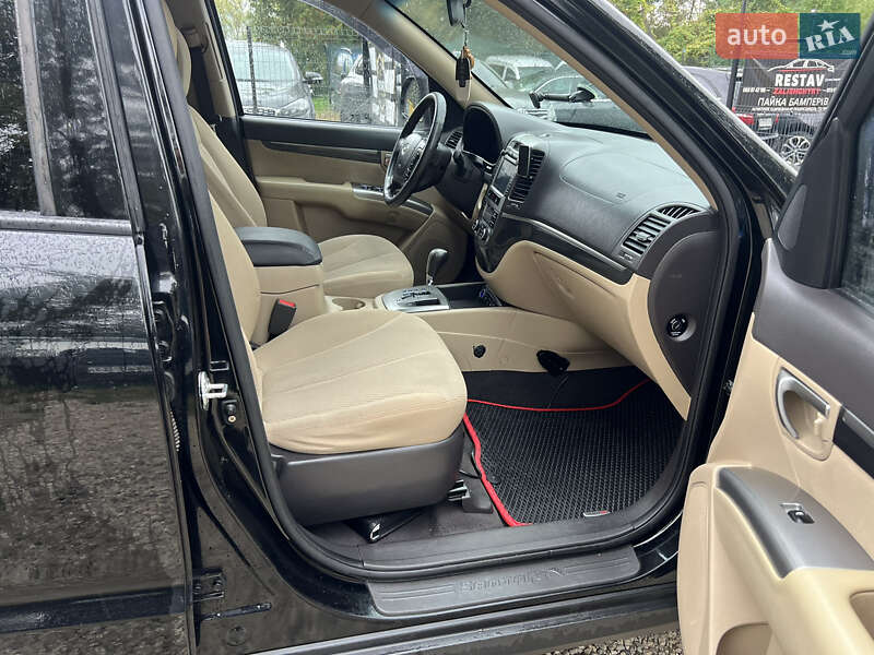 Позашляховик / Кросовер Hyundai Santa FE 2010 в Заліщиках