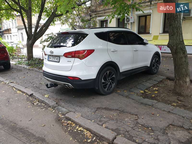 Внедорожник / Кроссовер Hyundai Santa FE 2014 в Одессе