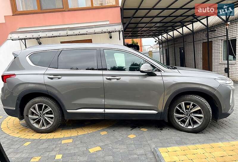 Внедорожник / Кроссовер Hyundai Santa FE 2019 в Виннице фото 8 Внедорожник / Кроссовер Hyundai Santa FE 2019 в Виннице