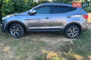 Позашляховик / Кросовер Hyundai Santa FE 2013 в  фото 2 Позашляховик / Кросовер Hyundai Santa FE 2013 в