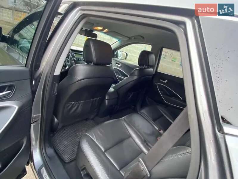 Внедорожник / Кроссовер Hyundai Santa FE 2013 в Львове