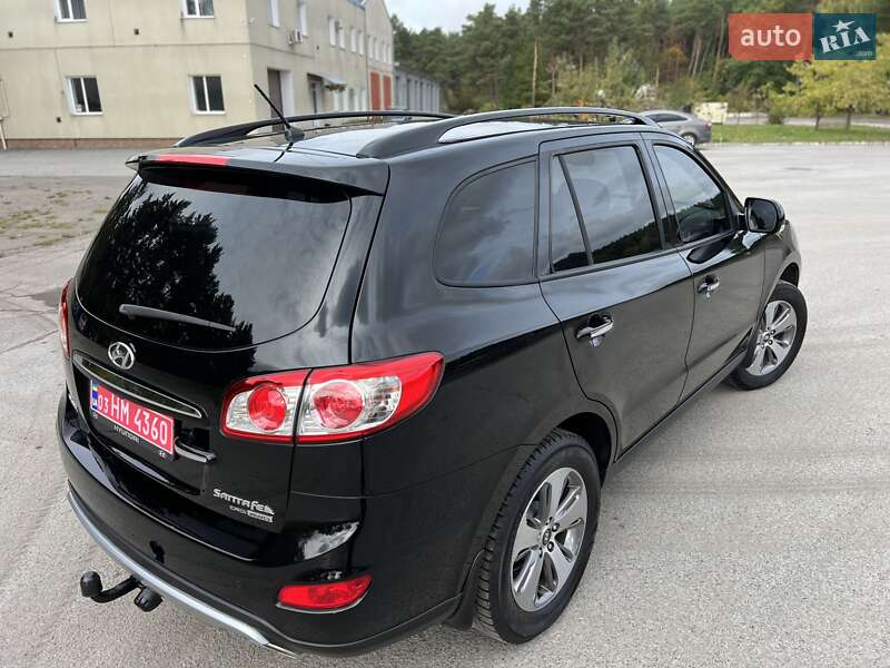 Внедорожник / Кроссовер Hyundai Santa FE 2012 в Радивилове