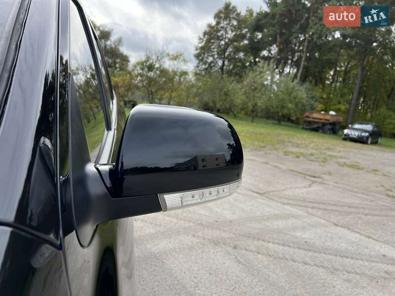 Внедорожник / Кроссовер Hyundai Santa FE 2012 в Радивилове