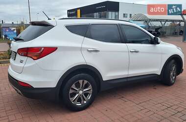 Внедорожник / Кроссовер Hyundai Santa FE 2014 в 