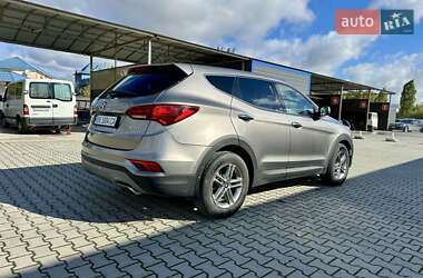 Позашляховик / Кросовер Hyundai Santa FE 2018 в 