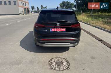 Внедорожник / Кроссовер Hyundai Santa FE 2021 в 