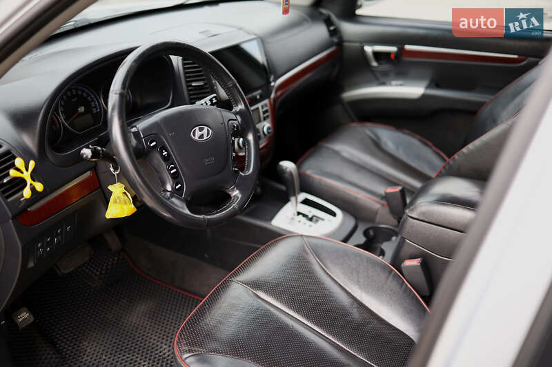 Внедорожник / Кроссовер Hyundai Santa FE 2007 в Ивано-Франковске