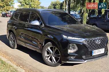 Внедорожник / Кроссовер Hyundai Santa FE 2018 в Киеве