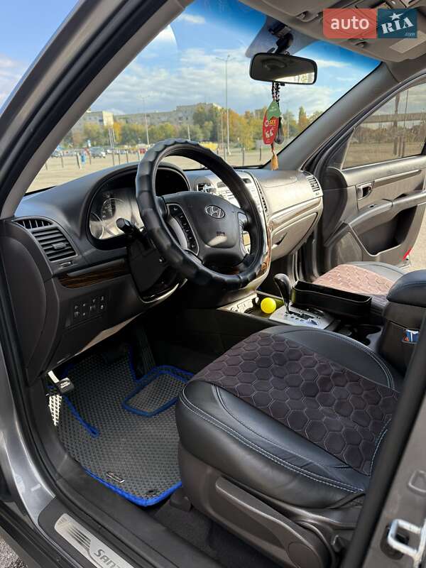 Позашляховик / Кросовер Hyundai Santa FE 2012 в Харкові