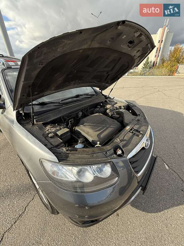 Позашляховик / Кросовер Hyundai Santa FE 2012 в Харкові