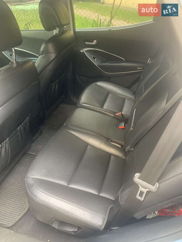 Позашляховик / Кросовер Hyundai Santa FE 2014 в Києві