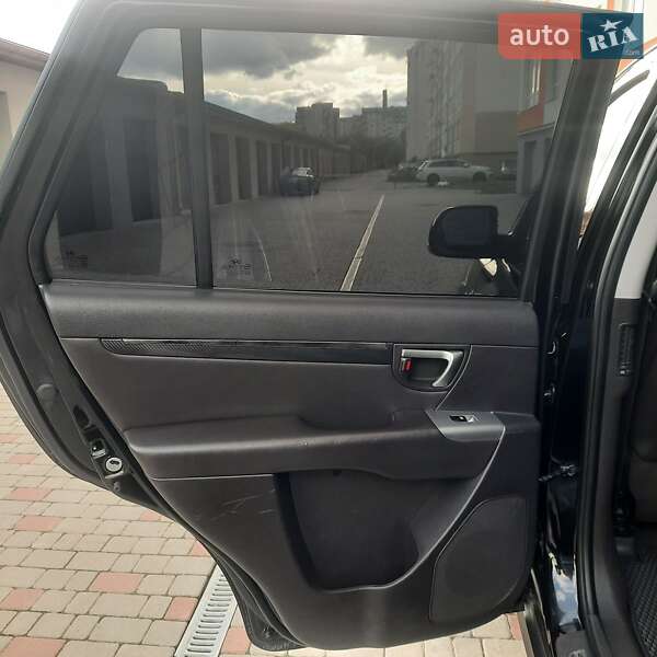Позашляховик / Кросовер Hyundai Santa FE 2010 в Івано-Франківську