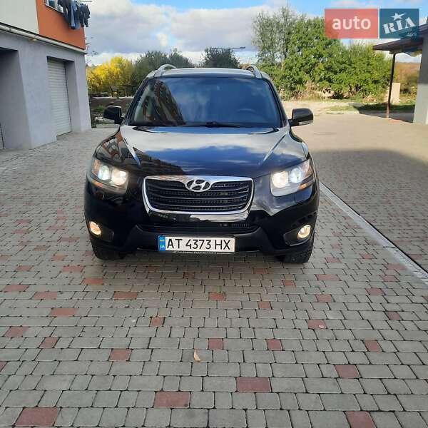 Позашляховик / Кросовер Hyundai Santa FE 2010 в Івано-Франківську