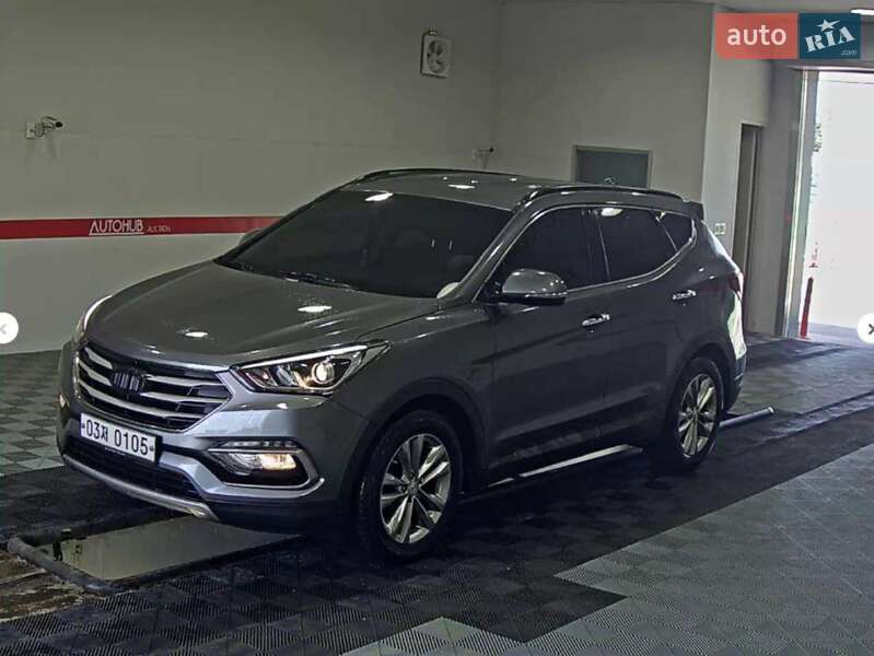 Внедорожник / Кроссовер Hyundai Santa FE 2016 в Подольске