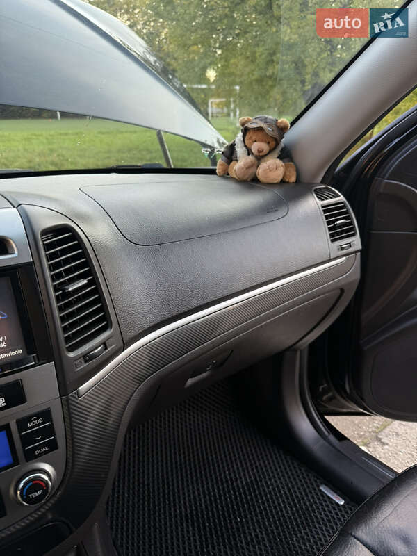 Внедорожник / Кроссовер Hyundai Santa FE 2010 в Львове фото 15 Внедорожник / Кроссовер Hyundai Santa FE 2010 в Львове