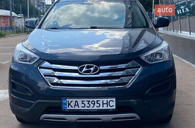 Внедорожник / Кроссовер Hyundai Santa FE 2015 в 