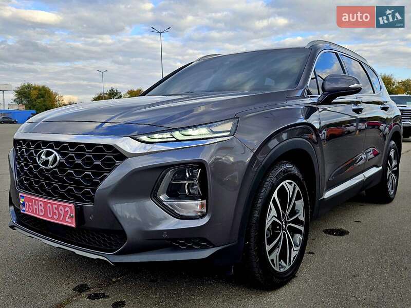 Внедорожник / Кроссовер Hyundai Santa FE 2018 в Днепре