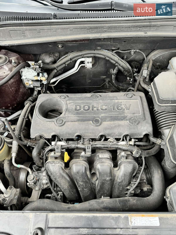 Внедорожник / Кроссовер Hyundai Santa FE 2011 в Киеве