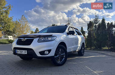 Внедорожник / Кроссовер Hyundai Santa FE 2011 в 