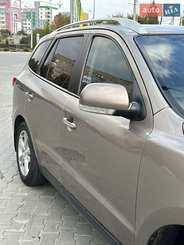 Позашляховик / Кросовер Hyundai Santa FE 2011 в Луцьку фото 16 Позашляховик / Кросовер Hyundai Santa FE 2011 в Луцьку