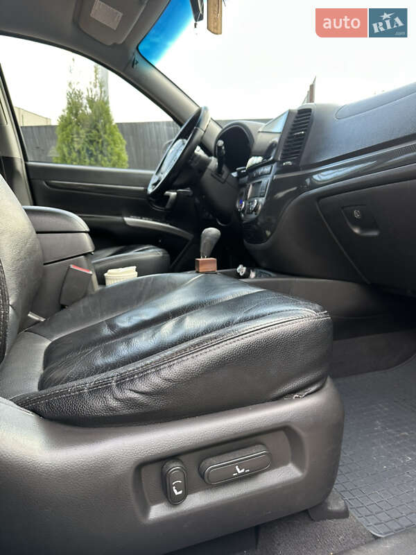 Позашляховик / Кросовер Hyundai Santa FE 2011 в Луцьку фото 27 Позашляховик / Кросовер Hyundai Santa FE 2011 в Луцьку