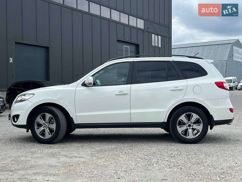 Внедорожник / Кроссовер Hyundai Santa FE 2012 в Львове