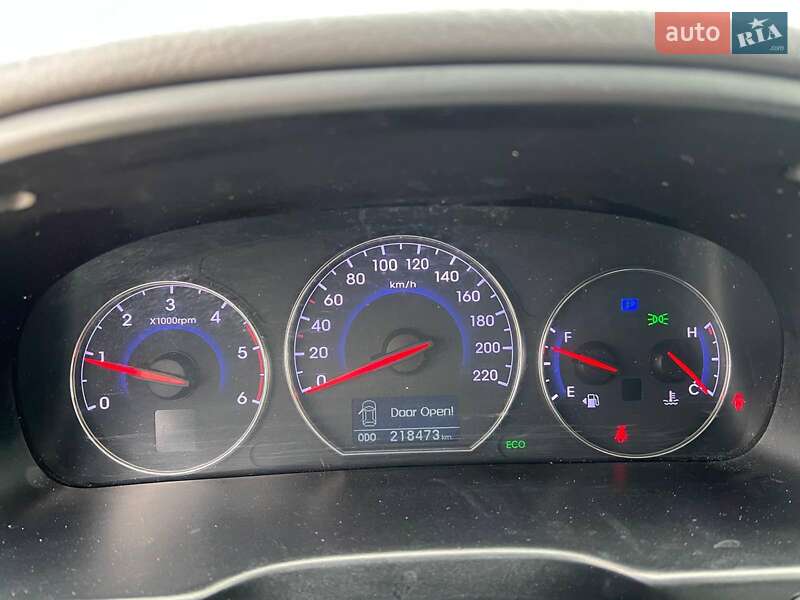 Внедорожник / Кроссовер Hyundai Santa FE 2012 в Львове