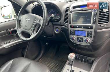 Внедорожник / Кроссовер Hyundai Santa FE 2012 в 