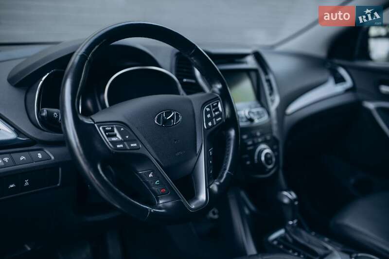 Внедорожник / Кроссовер Hyundai Santa FE 2014 в Тернополе фото 4 Внедорожник / Кроссовер Hyundai Santa FE 2014 в Тернополе
