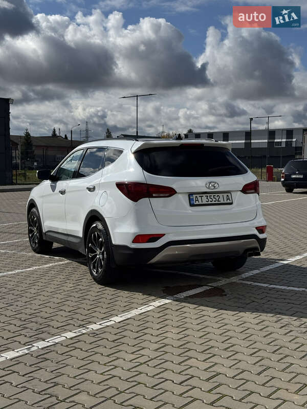 Внедорожник / Кроссовер Hyundai Santa FE 2017 в Ивано-Франковске фото 5 Внедорожник / Кроссовер Hyundai Santa FE 2017 в Ивано-Франковске