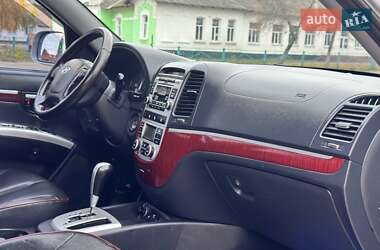 Внедорожник / Кроссовер Hyundai Santa FE 2009 в 