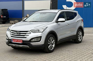 Внедорожник / Кроссовер Hyundai Santa FE 2014 в 