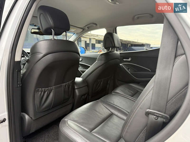 Внедорожник / Кроссовер Hyundai Santa FE 2014 в Ровно фото 37 Внедорожник / Кроссовер Hyundai Santa FE 2014 в Ровно