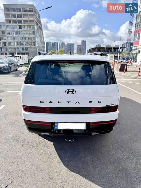 Внедорожник / Кроссовер Hyundai Santa FE 2024 в Киеве