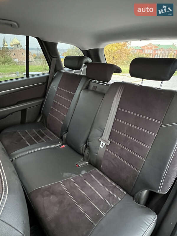 Позашляховик / Кросовер Hyundai Santa FE 2011 в Шаргороді