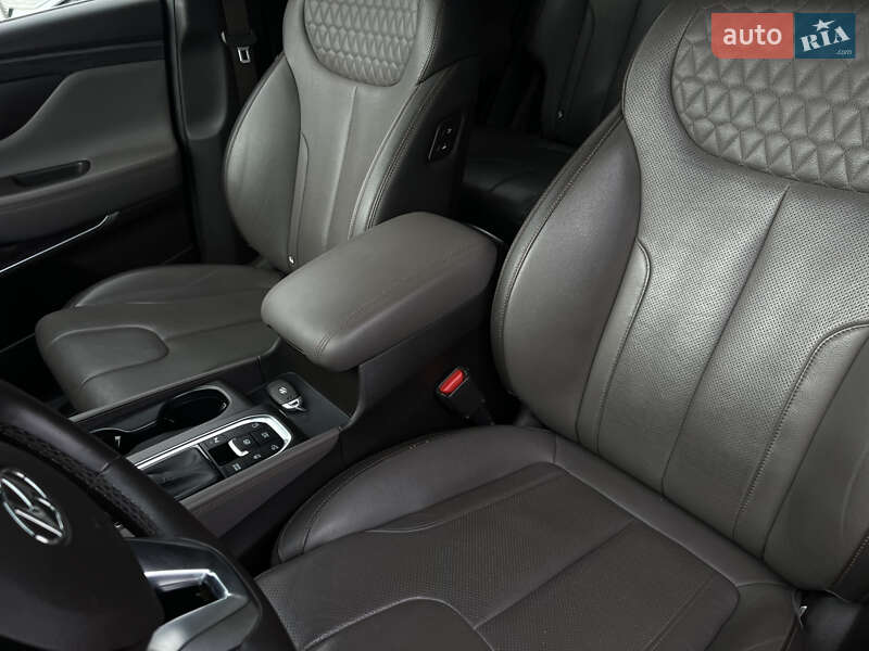 Внедорожник / Кроссовер Hyundai Santa FE 2019 в Луцке фото 29 Внедорожник / Кроссовер Hyundai Santa FE 2019 в Луцке